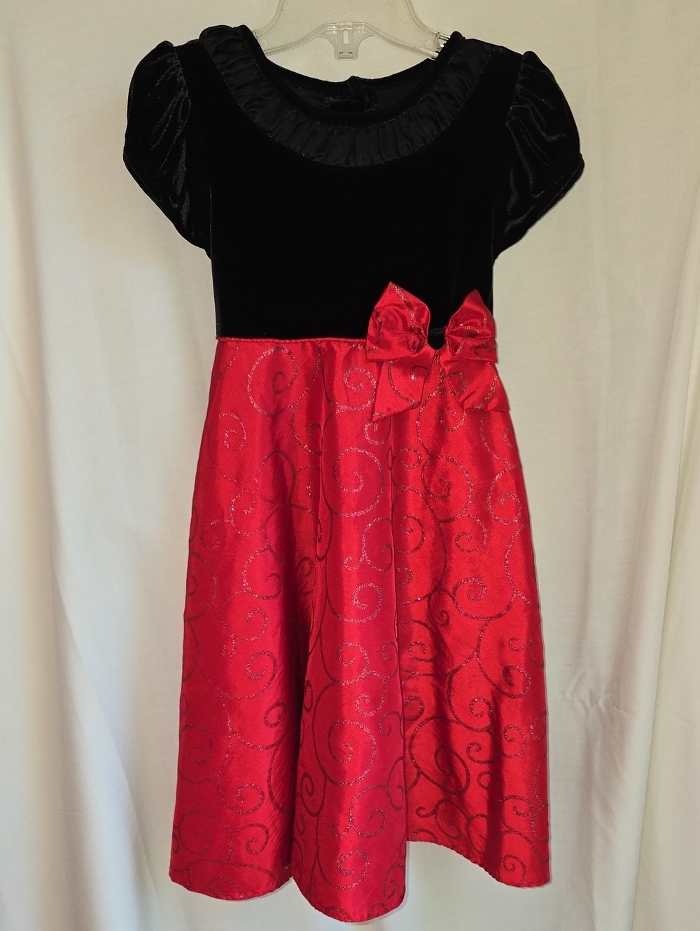 Good Lad Black and Red Velvet-Top Holiday Dress